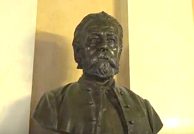 Bedřich Smetana - busta